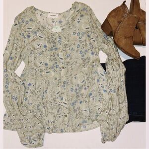 Boutique Sage Green Floral Button-Up Blouse NEW
